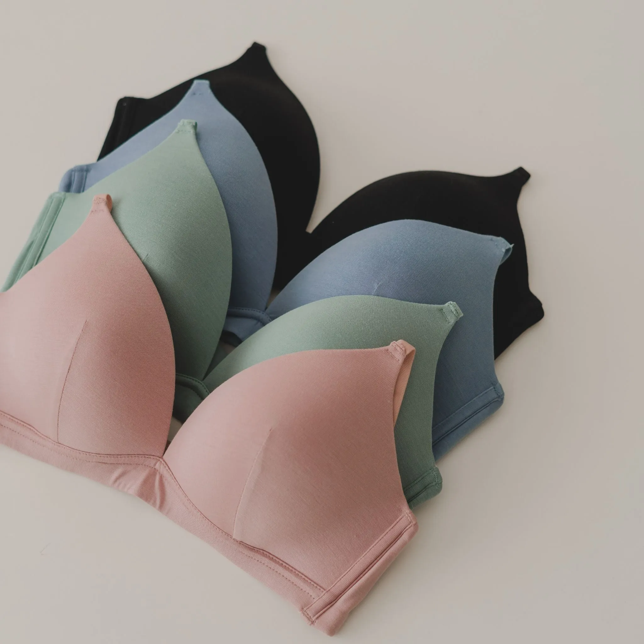Supportive Flexi-Fit! Lightly-Lined Wireless Bra in Zen Sage