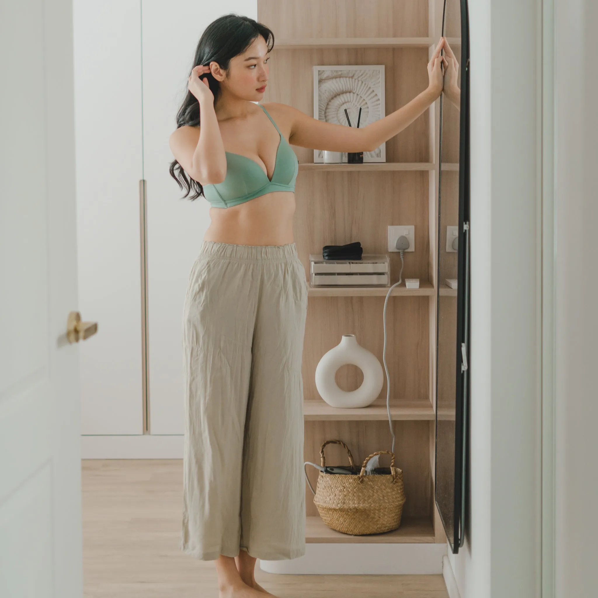 Supportive Flexi-Fit! Lightly-Lined Wireless Bra in Zen Sage