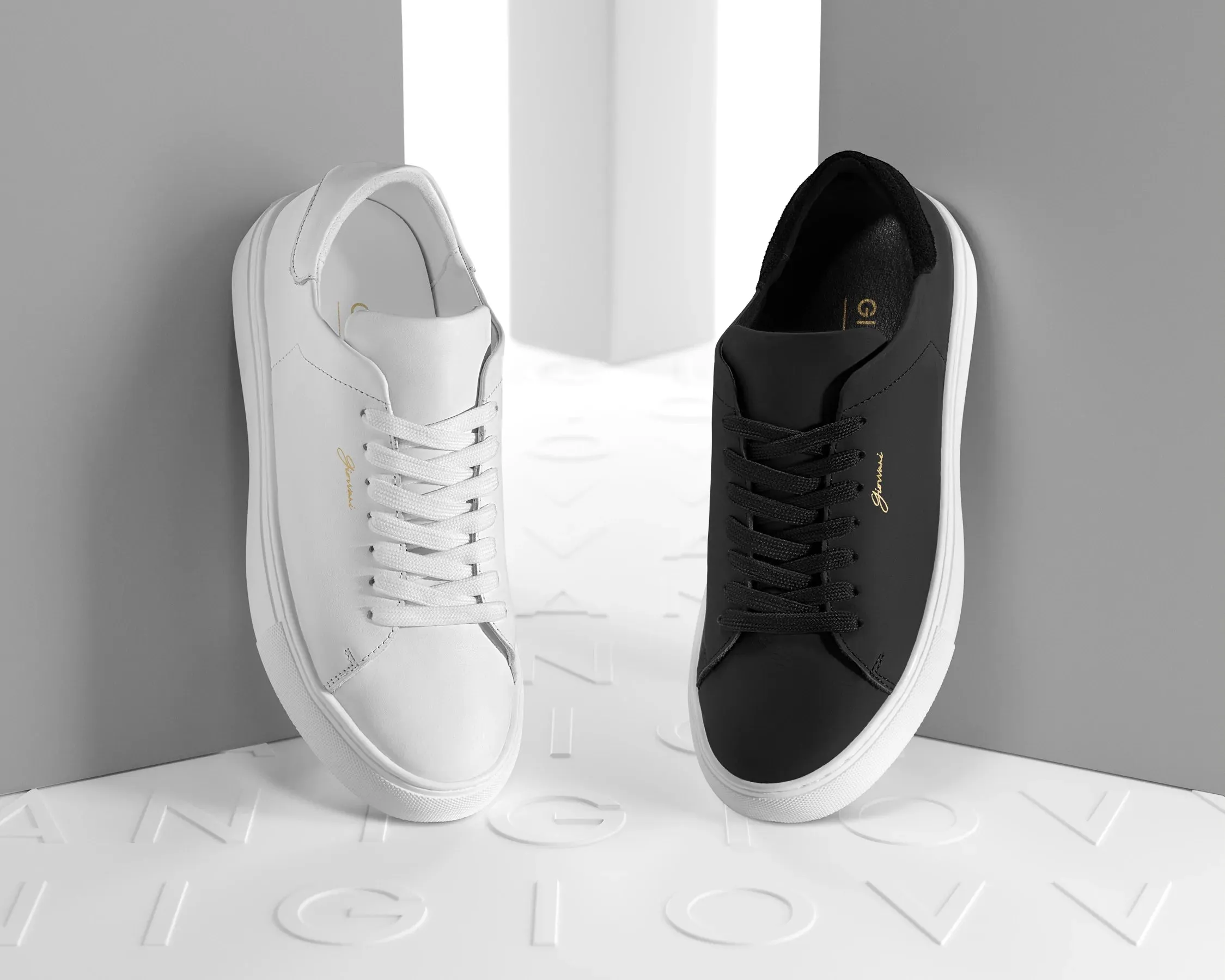The Lorenzo - White Leather / White Sole - Womens