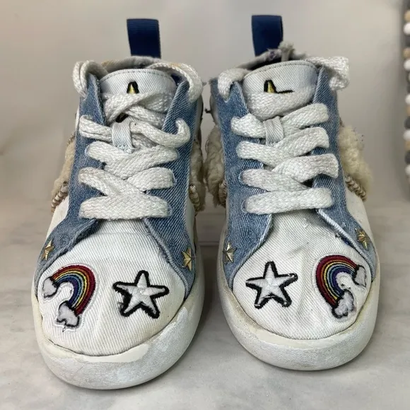 UGG girls K patch it sneakers size 3 white and blue
