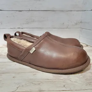 Ugg Men's Sheldon Slippers in brown leather