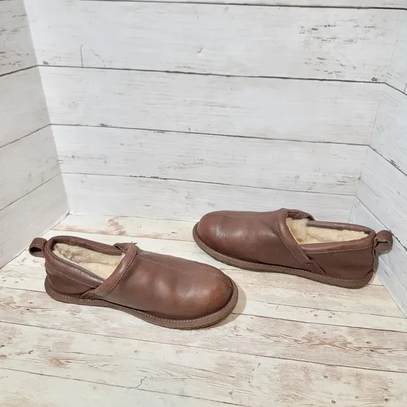 Ugg Men's Sheldon Slippers in brown leather