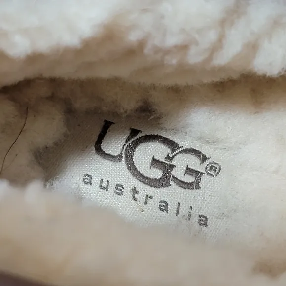 Ugg Men's Sheldon Slippers in brown leather