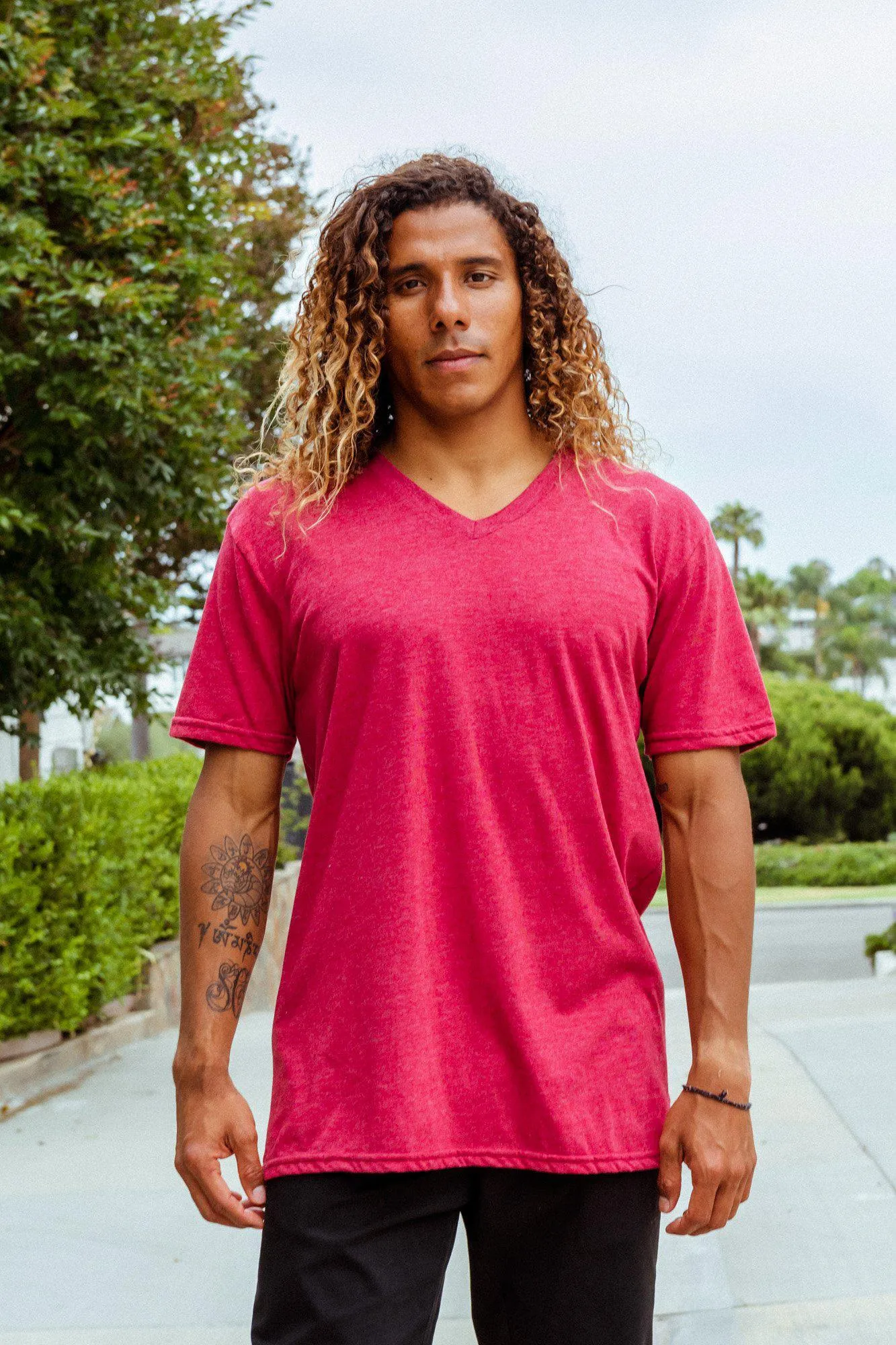 V-Neck T-Shirt | CL-1005