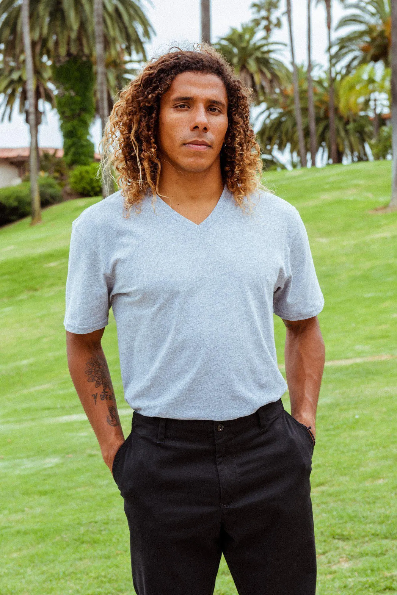 V-Neck T-Shirt | CL-1005