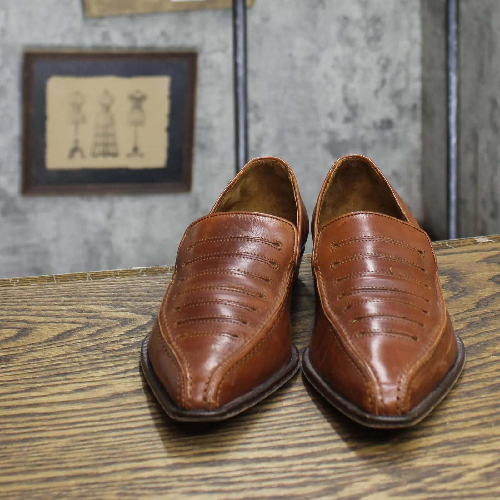 Via Spiga Womens Vintage Pointed Loafer Dress Shoes 1673d18ececb49 Brown 6B