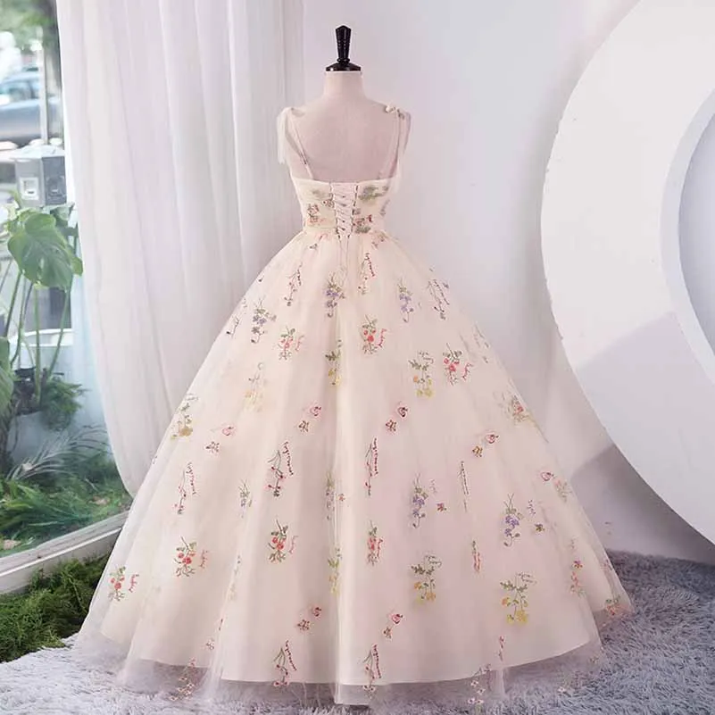 Vintage Sweetheart Embroidery Tulle Prom Dress Ball Gowns