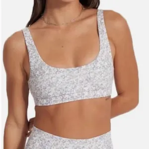 Vuori BreatheInterlock Daily Sports Bra SzL NWT