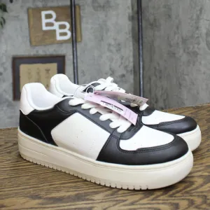 Wild Fable Womens Lola Lace-Up Sneakers with Memory Foam Insole Black 10M